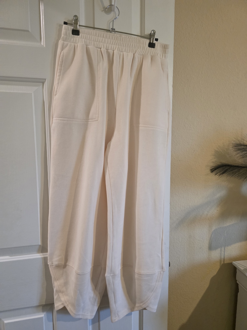 Women's Cream Wide-Leg Lounge Pants